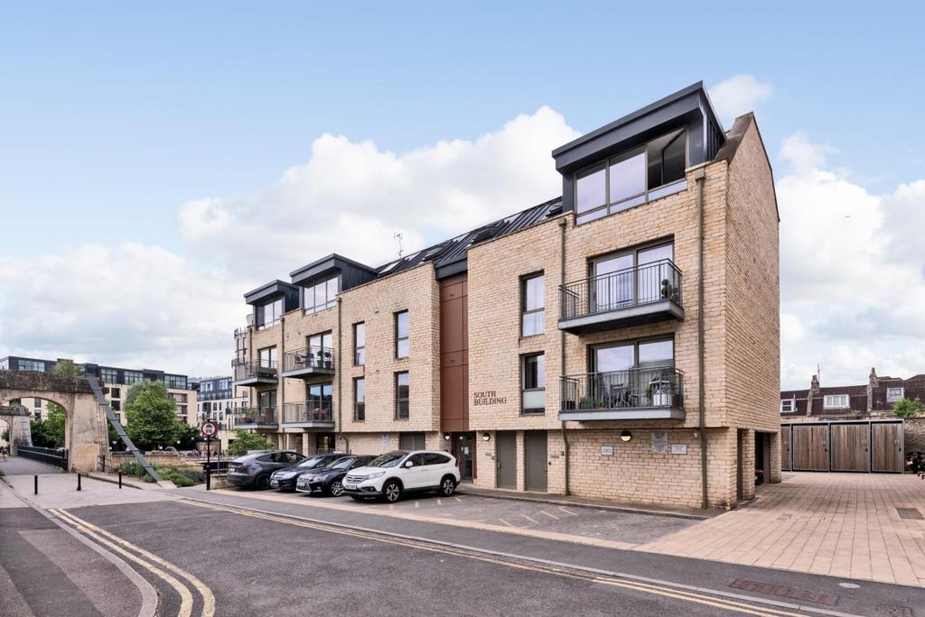 16 South Buildings, Riverview Court, BA1 3 SA-1 blu