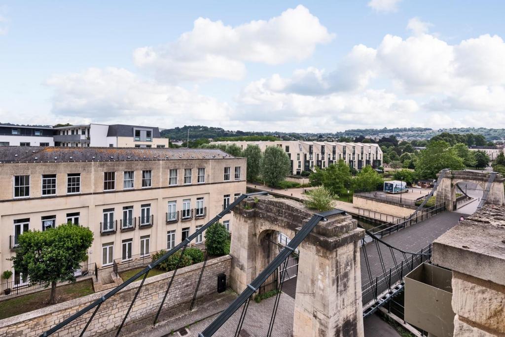 16 South Buildings, Riverview Court, BA1 3 SA-10 bl