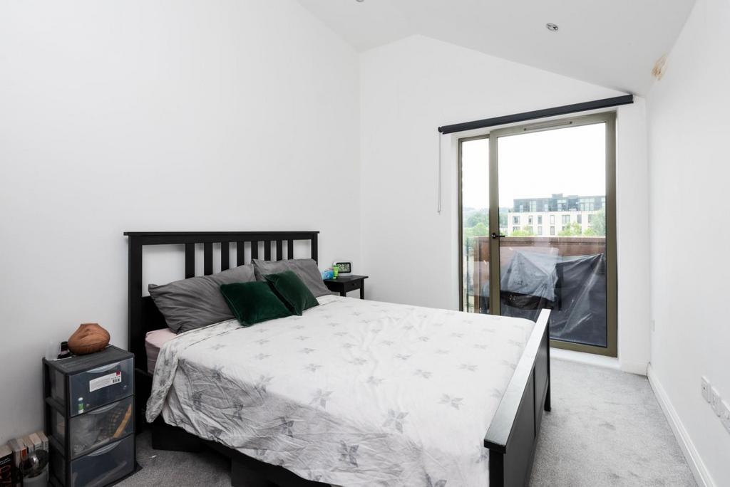 16 South Buildings, Riverview Court, BA1 3 SA-12.jp