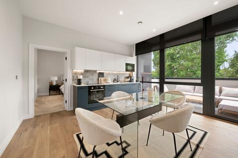 1 bedroom flat for sale, Littleworth Road, Esher, KT10