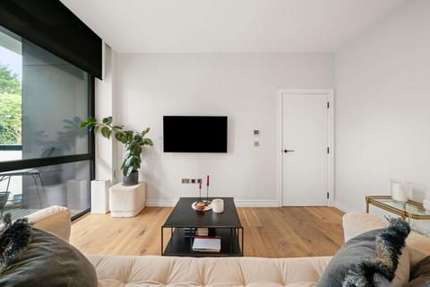 1 bedroom flat for sale, Littleworth Road, Esher, KT10