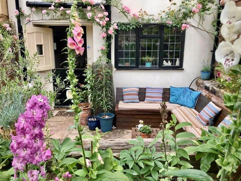 Patio &amp; Seating Area