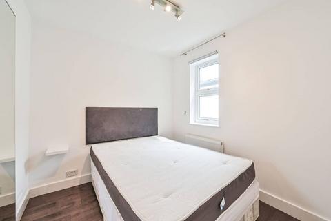 3 bedroom flat for sale, Mill Lane, West Hampstead, London, NW6