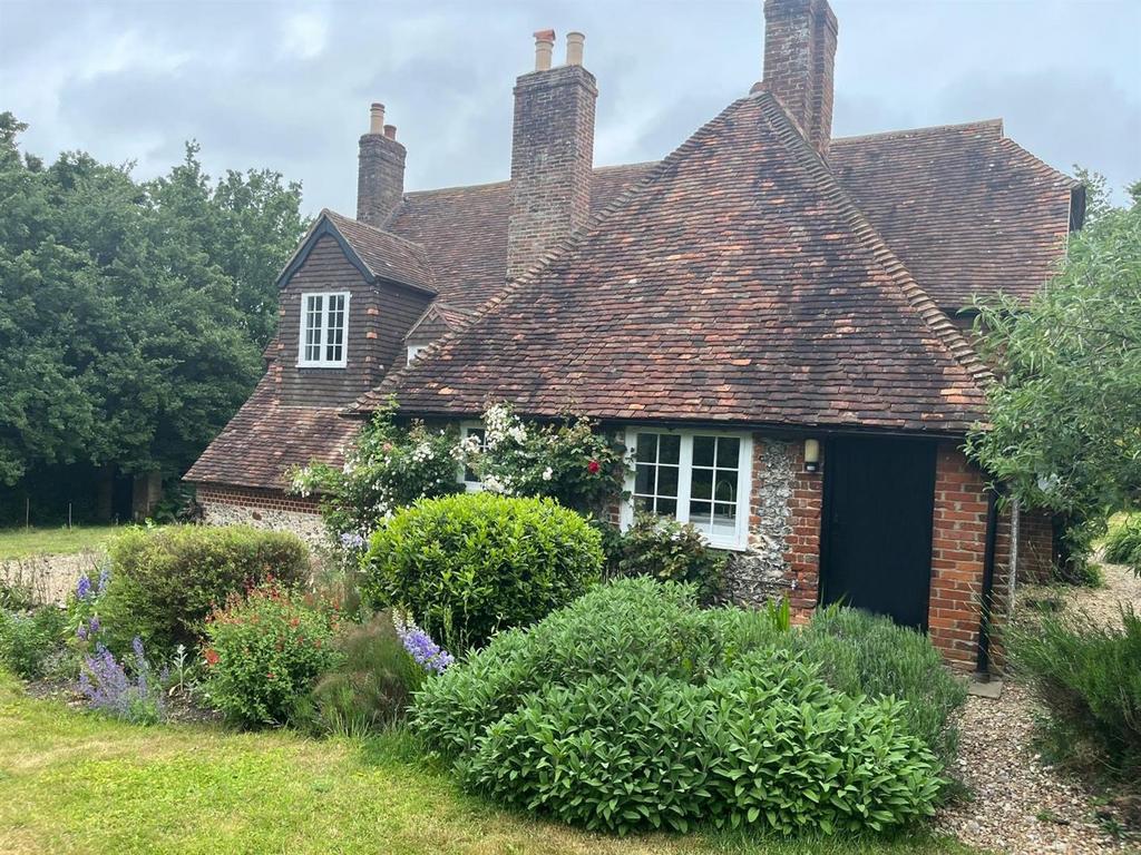 Pig Green Cottage - Garden View.jpg