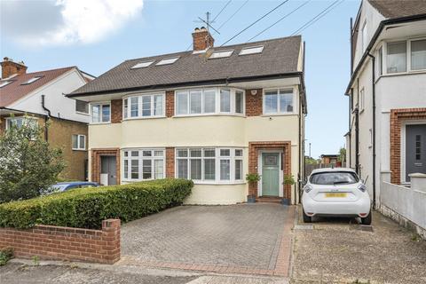 45 Cheyne Hill, Surbiton, KT5 8BL