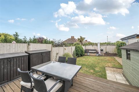 45 Cheyne Hill, Surbiton, KT5 8BL