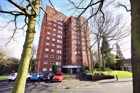 1 bedroom flat for sale, Wake Green Park, Birmingham B13
