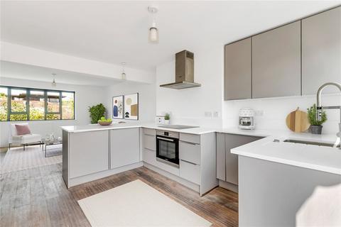 3 bedroom apartment for sale, Venn Street, London, UK, SW4
