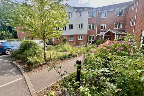 2 bedroom flat for sale, Ringwood Road, Ferndown