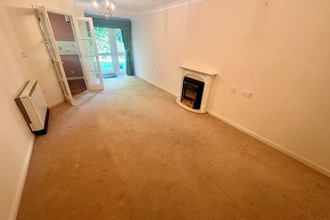 1 bedroom flat for sale, George Street, Huntingdon, PE29