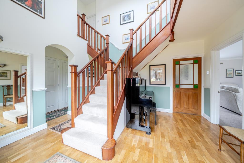 Photos hall way