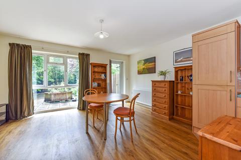 6a Ashley Close, Winchester, SO22 6LR