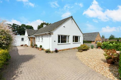 15 Springfield Park, Trowbridge, BA14 7HT