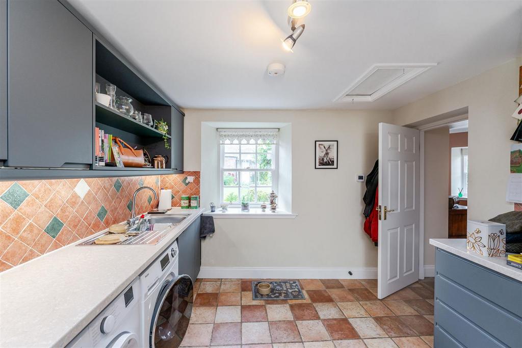 1 Arthurstone Gardens-75.jpg