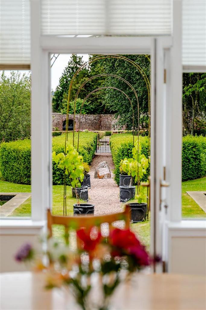 1 Arthurstone Gardens-53.jpg