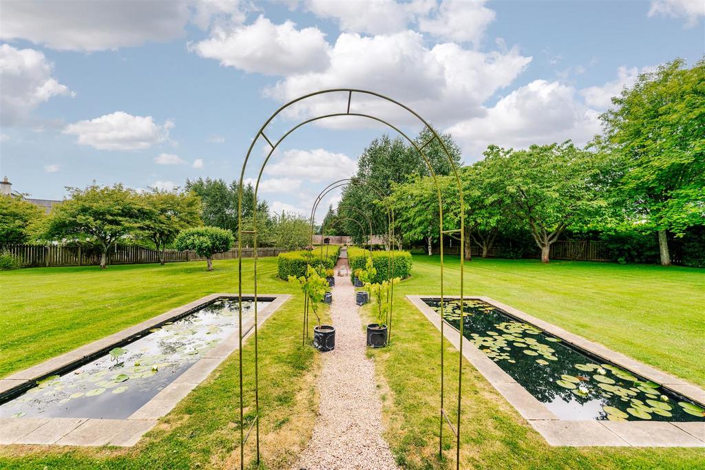 1 Arthurstone Gardens-17.jpg