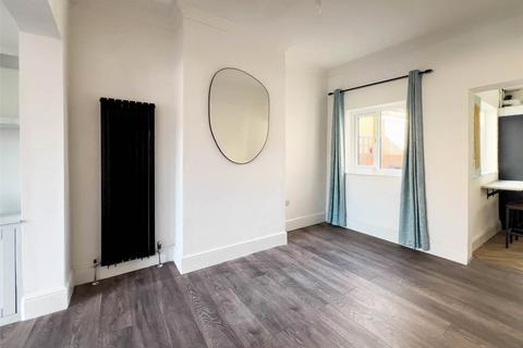 5 Bartletts Road, Bristol, BS3 3PL