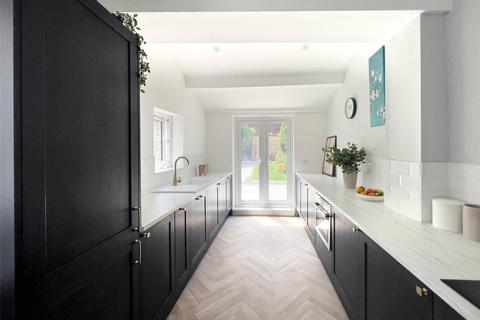 5 Bartletts Road, Bristol, BS3 3PL