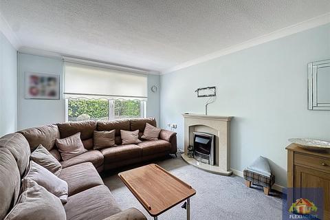 1 bedroom retirement property for sale, Homechase, House, Chase Close, Southport PR8