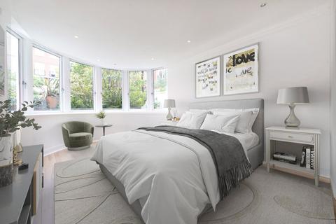 3 bedroom apartment for sale, Kidderpore Avenue, London