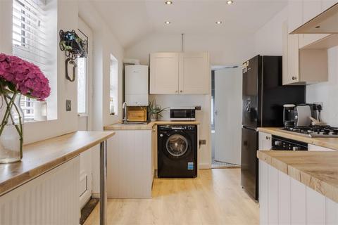 45 South View, Broughton, Brigg, DN20 0EJ
