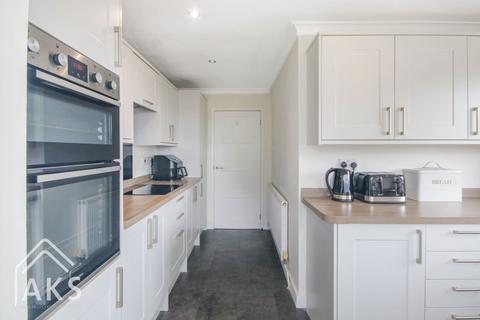 27 Blacksmiths Lane, Newton Solney, Burton-on-trent, DE15 0SD