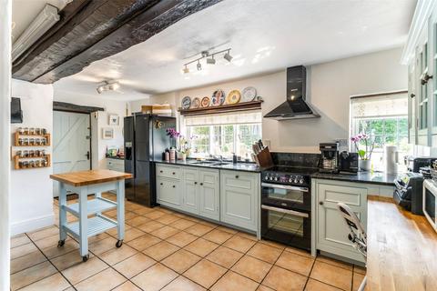 Barncroft House Barncroft, Long Compton, Shipston-on-stour, CV36 5JE