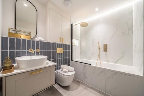 5 bedroom end of terrace house for sale, Bryanston Close, Norwood Green UB2