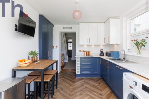 3 bedroom semi-detached house for sale, Sandown PO36