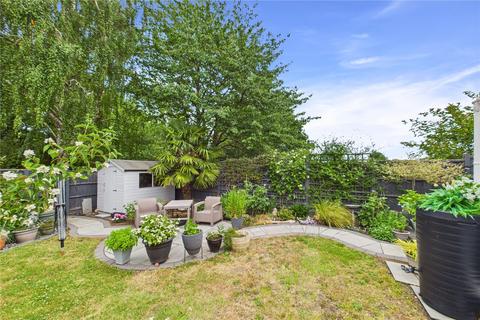 18 Mariette Way, Wallington, SM6 9NL