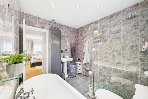 18 Mariette Way, Wallington, SM6 9NL