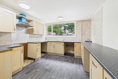 47 Bowshaw Avenue, Sheffield, S8 8EY