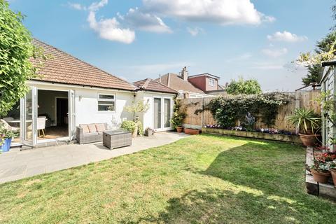 10 Axtaine Road, Orpington, BR5 4HX