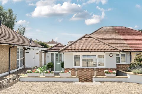 10 Axtaine Road, Orpington, BR5 4HX