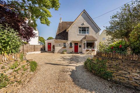 Burford Road, Cirencester, Gloucestershire, GL7