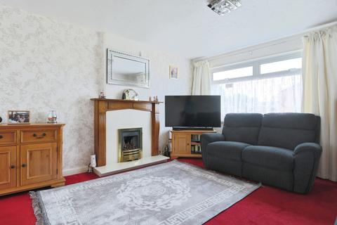 undefined, Downfield Avenue, Hull, HU6 7XE