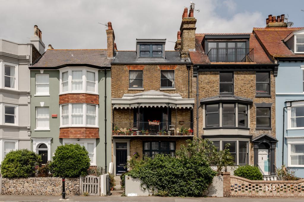 Prospect Terrace, Ramsgate, Kent 3 bed terraced house - £950,000