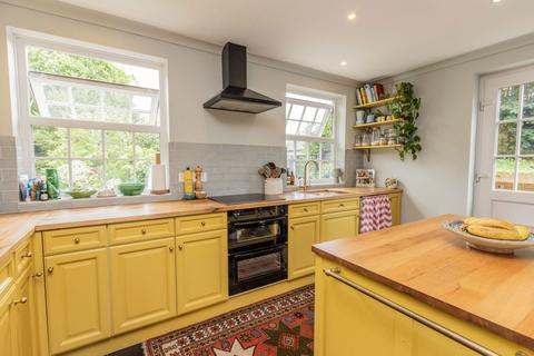 undefined, Garden With Countryside Views In Wallcrouch