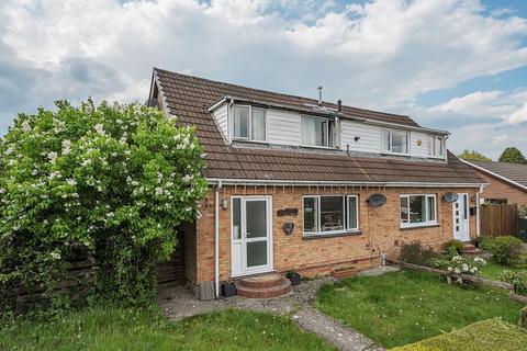 Paham Hillcrest Drive, Llandrindod Wells, LD1 6DG