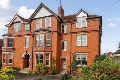 Ty Tredawel Ithon Road, Llandrindod Wells, LD1 6AS
