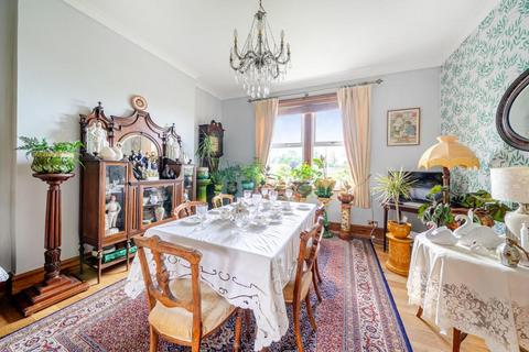 Ty Tredawel Ithon Road, Llandrindod Wells, LD1 6AS