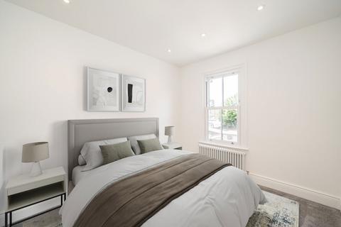 3 bedroom terraced house for sale, Victory Road, London SW19