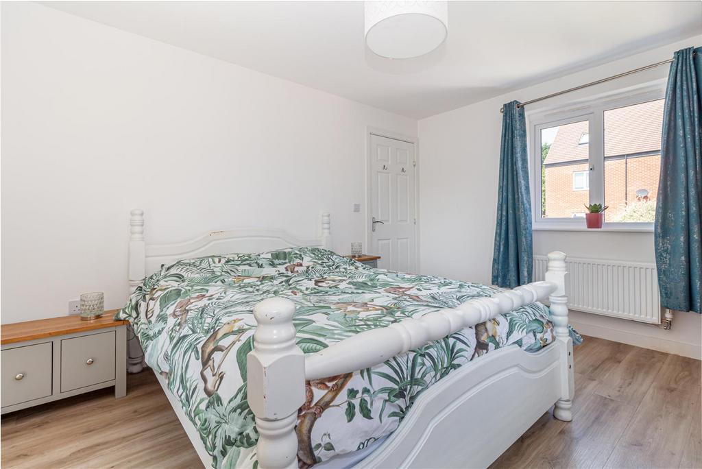 Bedroom-1-3.jpg