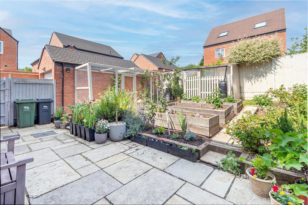 Garden-2.jpg
