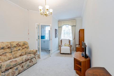 1 bedroom retirement property for sale, Sydney Wharf, Bath BA2