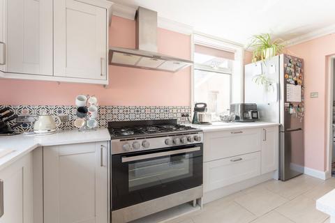 4 bedroom semi-detached house for sale, Hopgrove Lane South, York YO32