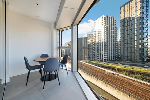 Studio to rent, Oakley House, Battersea Power Station, Nine Elms, SW11