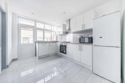 6 bedroom terraced house for sale, Broomfield, Walthamstow, London, E17