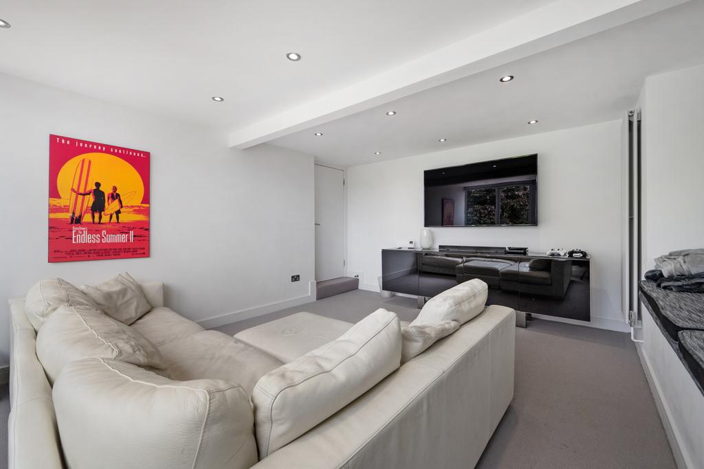 Bedroom/Games Room