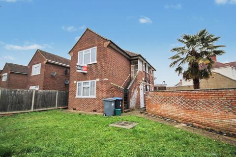 2 bedroom maisonette for sale, Mount Pleasant, Wembley, Middlesex HA0